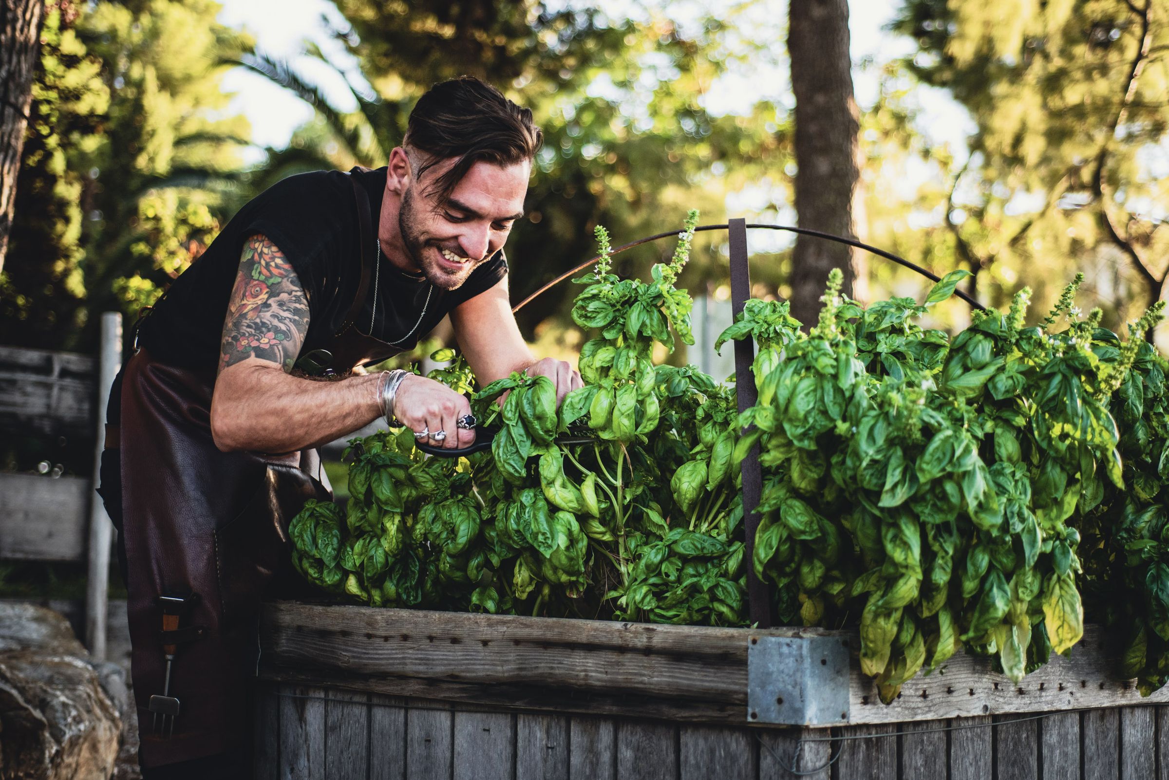 Un luogo modellato dalla terra, dalle stagioni e da una cucina viva. – LAND 4