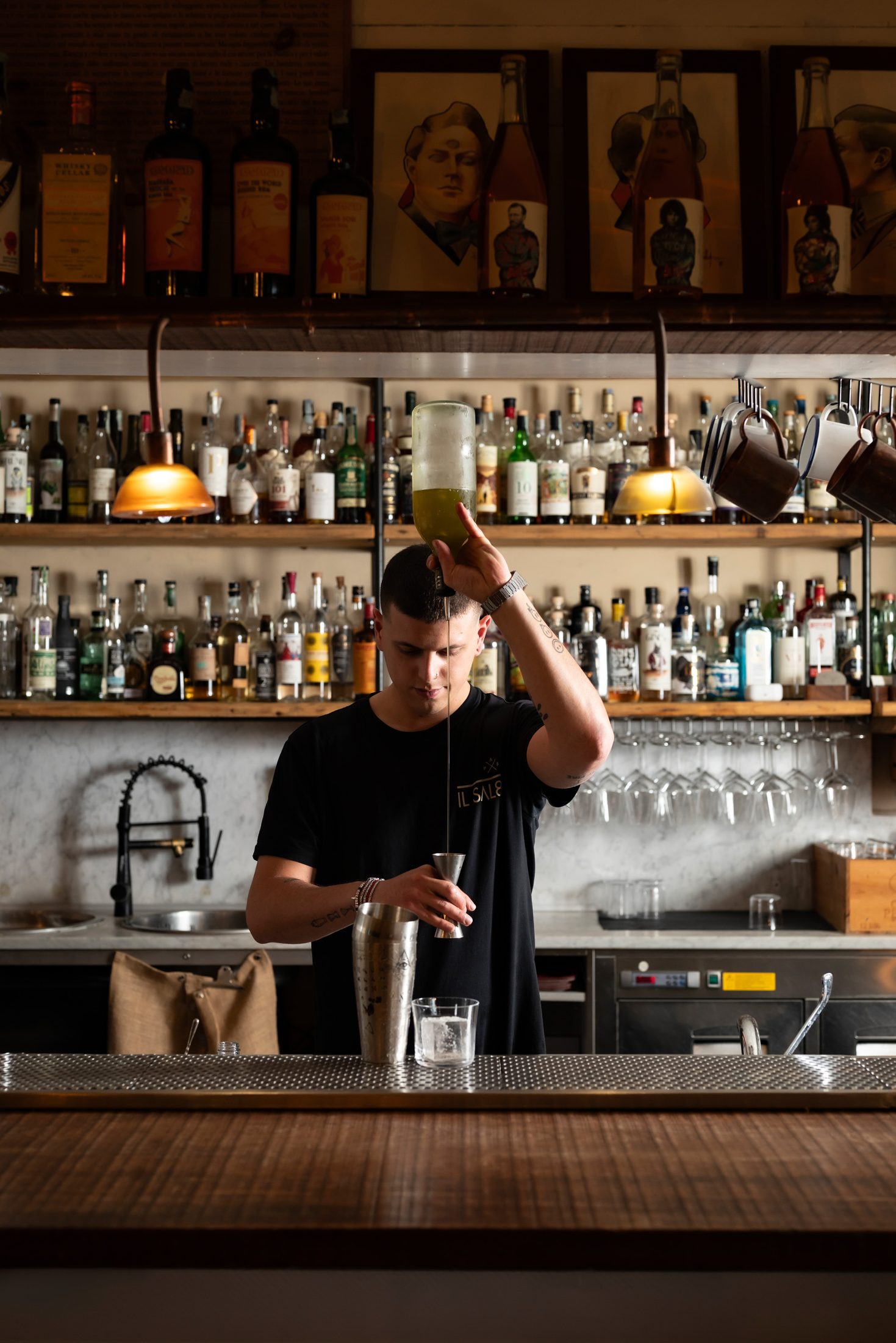 Un bar dove ogni cocktail nasce dalla terra, dalle stagioni e dall’orto. – bar c1a