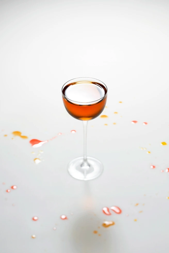 arte della mixology con cocktail minimal